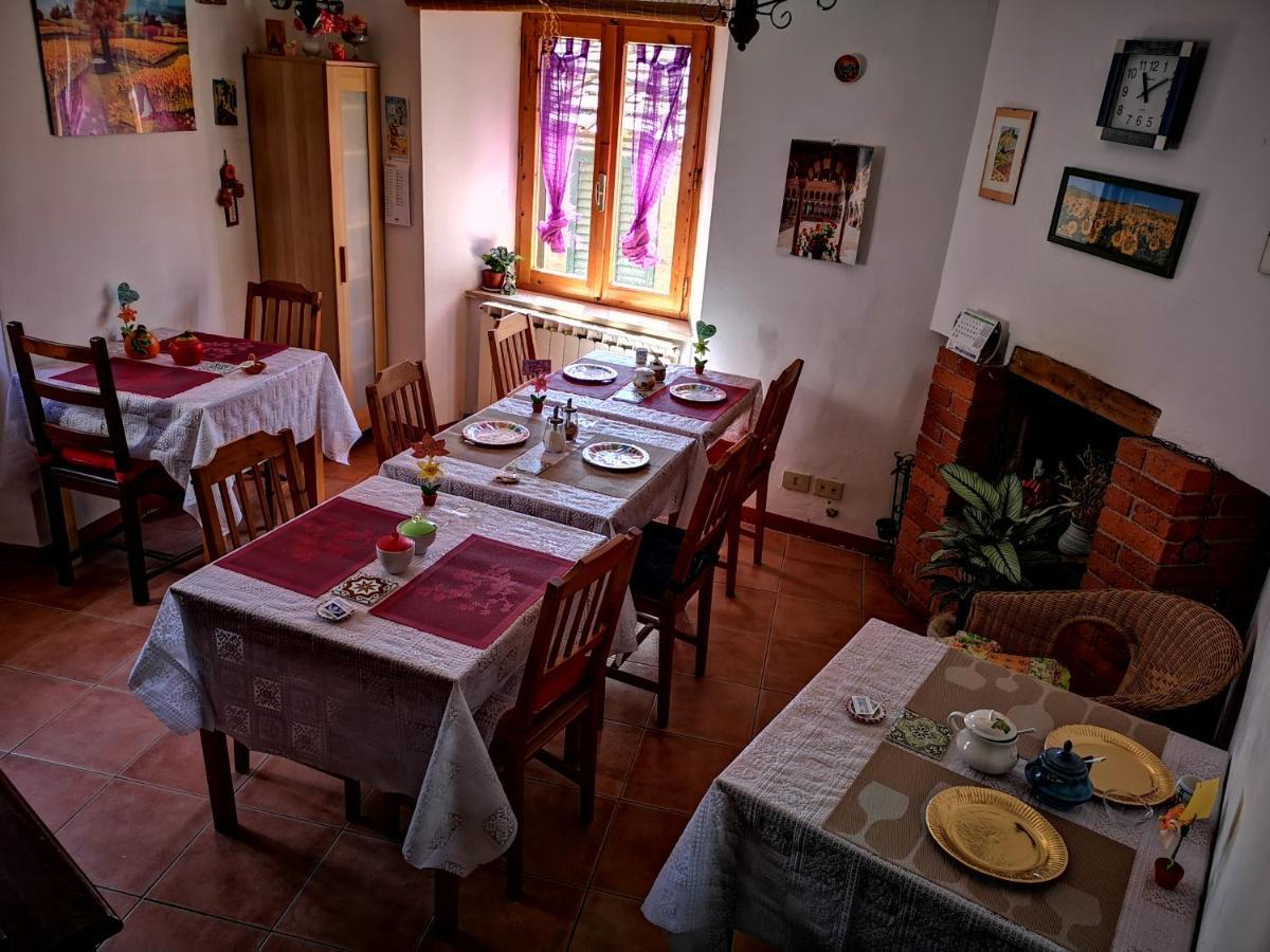 Antico Borgo Di Torri Bed & Breakfast Sovicille Eksteriør bilde