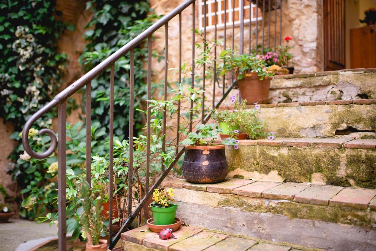 Antico Borgo Di Torri Bed & Breakfast Sovicille Eksteriør bilde
