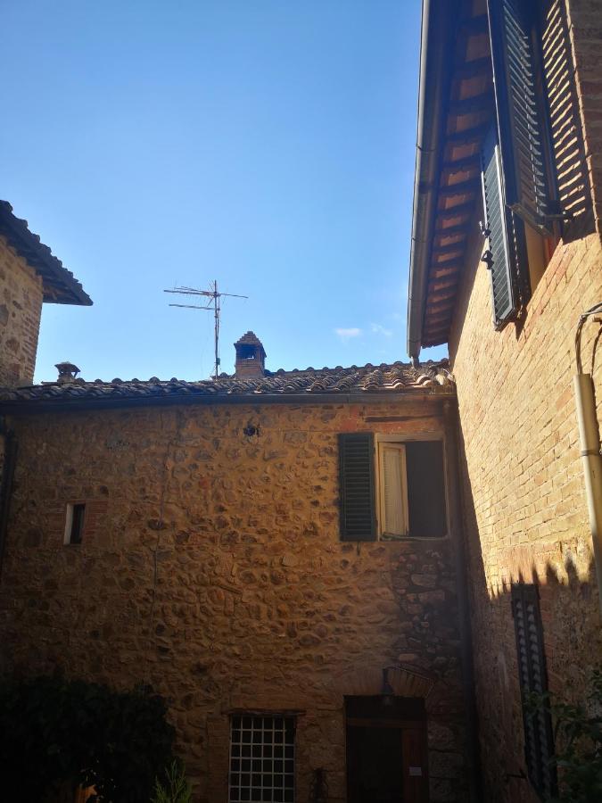 Antico Borgo Di Torri Bed & Breakfast Sovicille Eksteriør bilde
