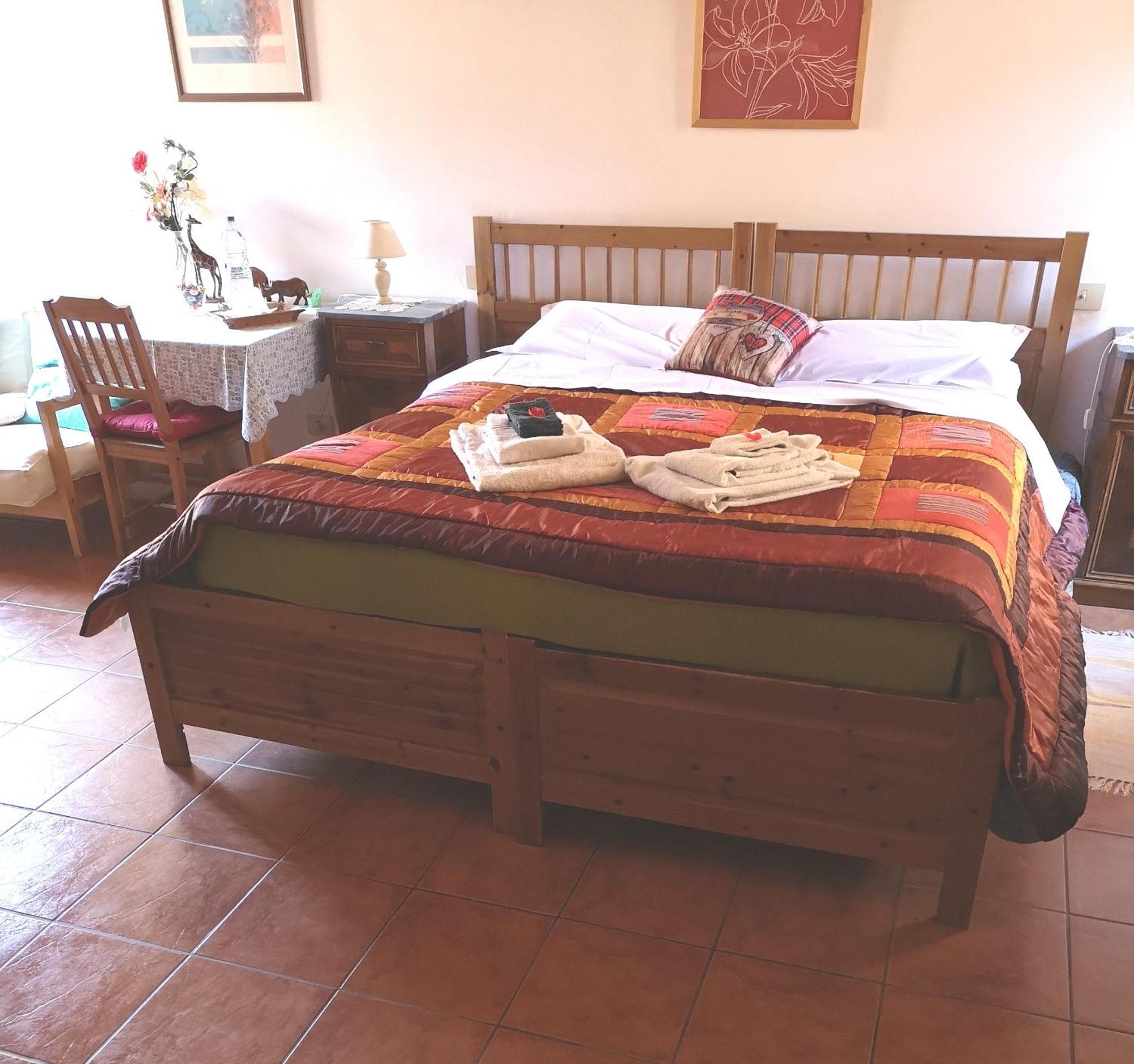 Antico Borgo Di Torri Bed & Breakfast Sovicille Eksteriør bilde