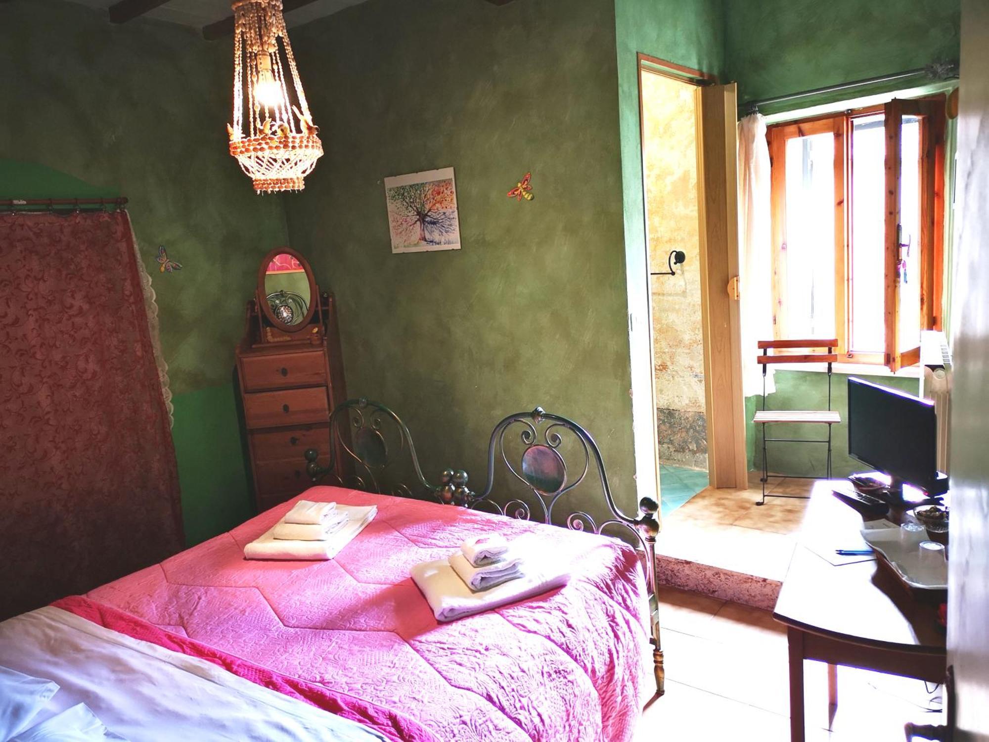 Antico Borgo Di Torri Bed & Breakfast Sovicille Eksteriør bilde